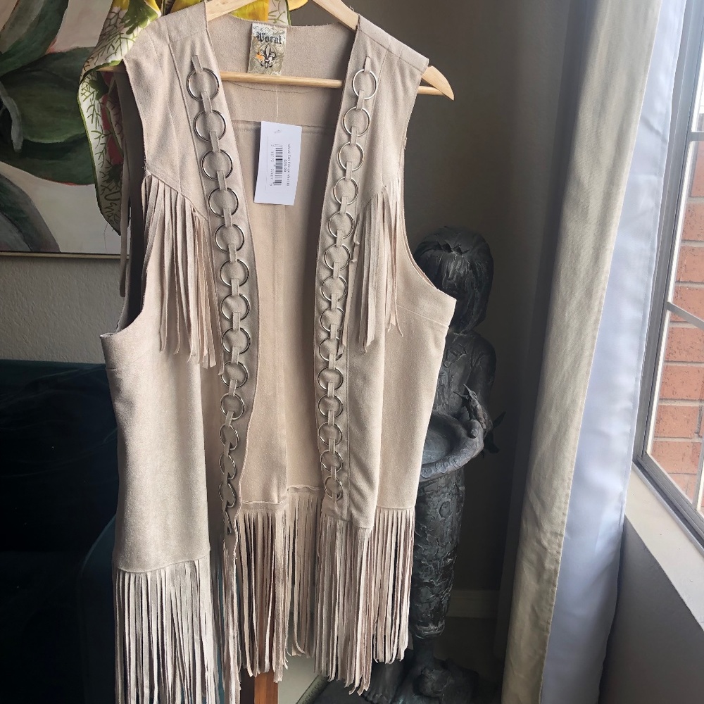 Women’s Fringed Vest NWT - Suede like material